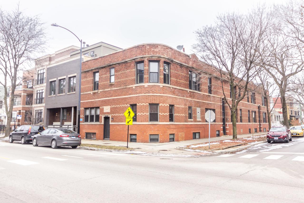 1946 W Bradley Pl. #1W, Chicago, IL 60613