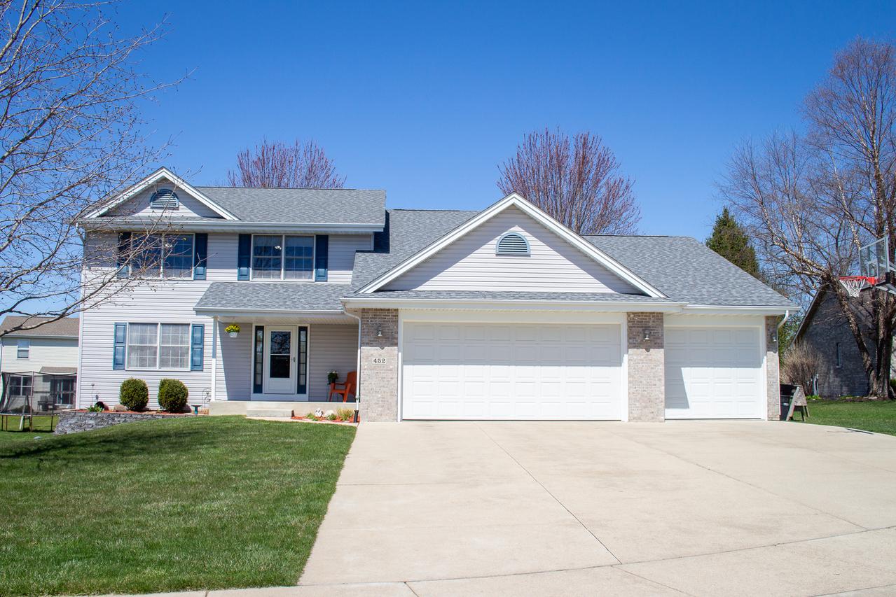 452 Symphony Cove, Machesney Park, IL 61115