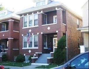 6930 S Talman Ave., Chicago, IL 60629
