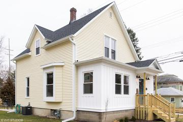 317 E Garden St., Dekalb, IL 60115