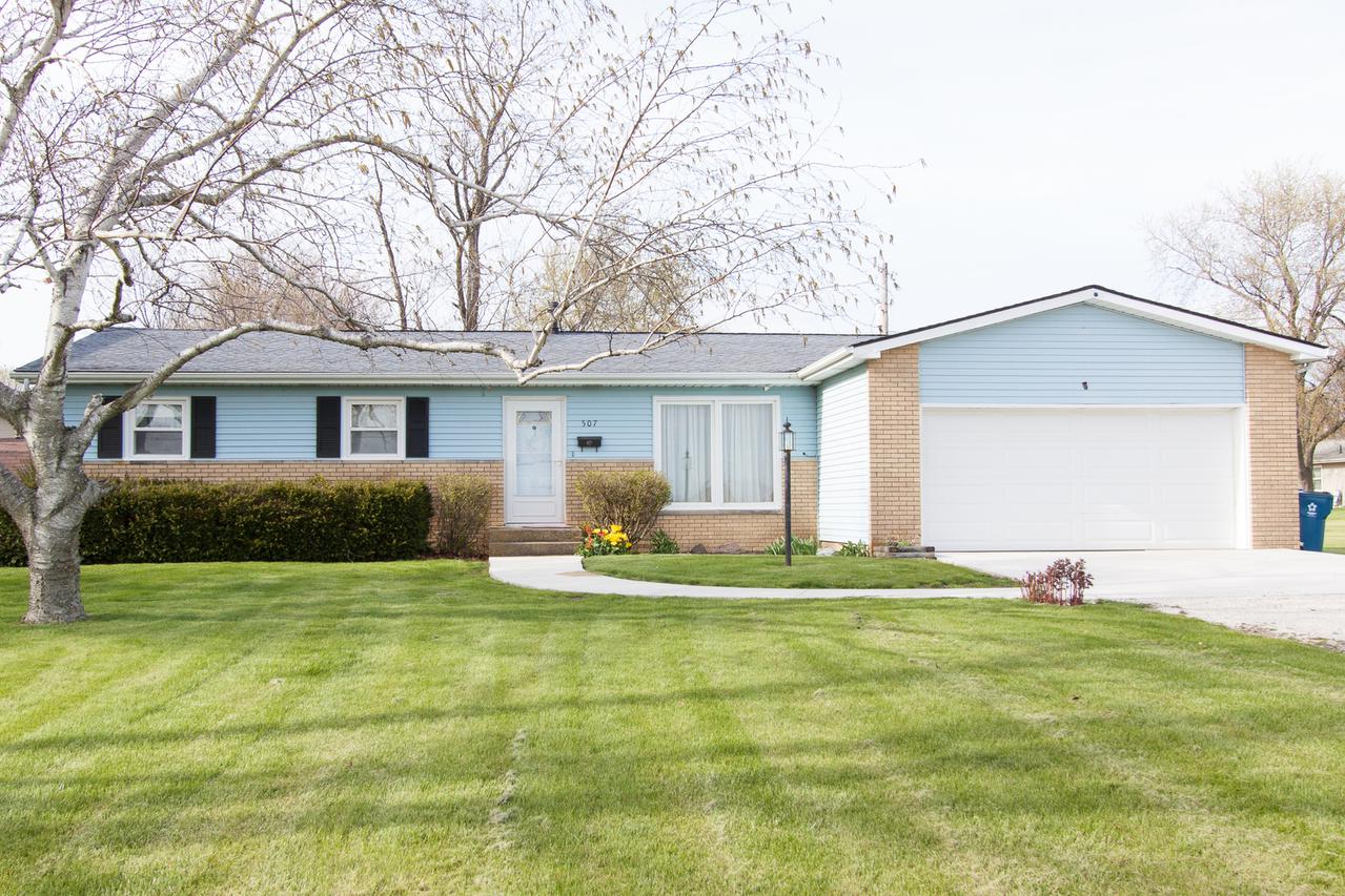 507 Boles Ave., Chenoa, IL 61726