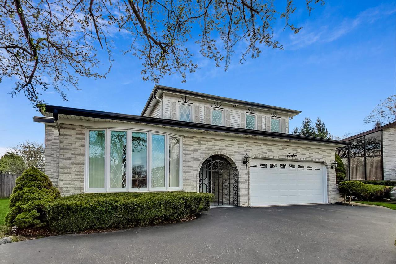 12 Reba Ct., Morton Grove, IL 60053