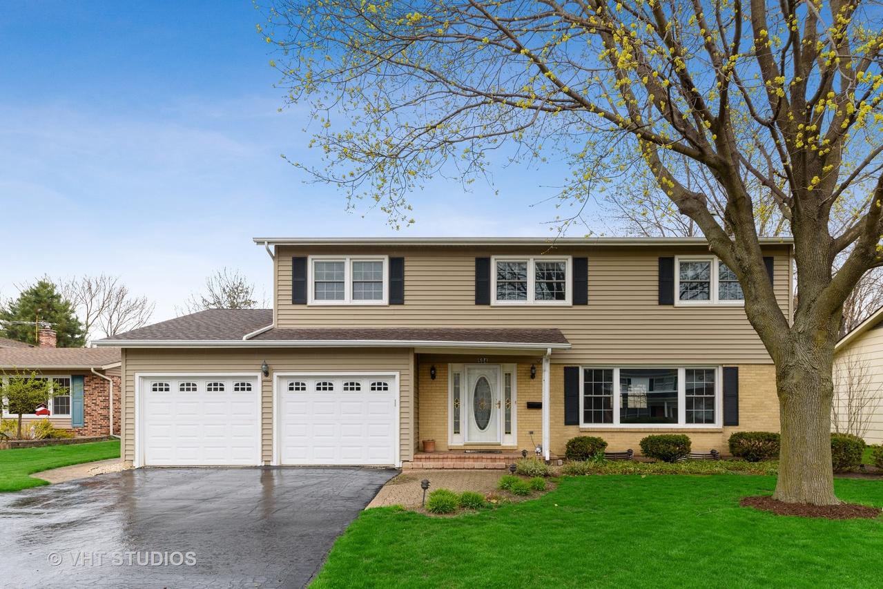 504 W Berkley Dr., Arlington Heights, IL 60004