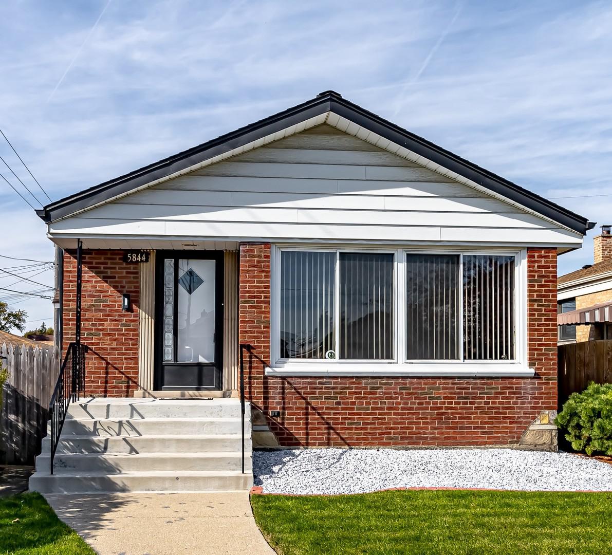 5844 S Melvina Ave., Chicago, IL 60638