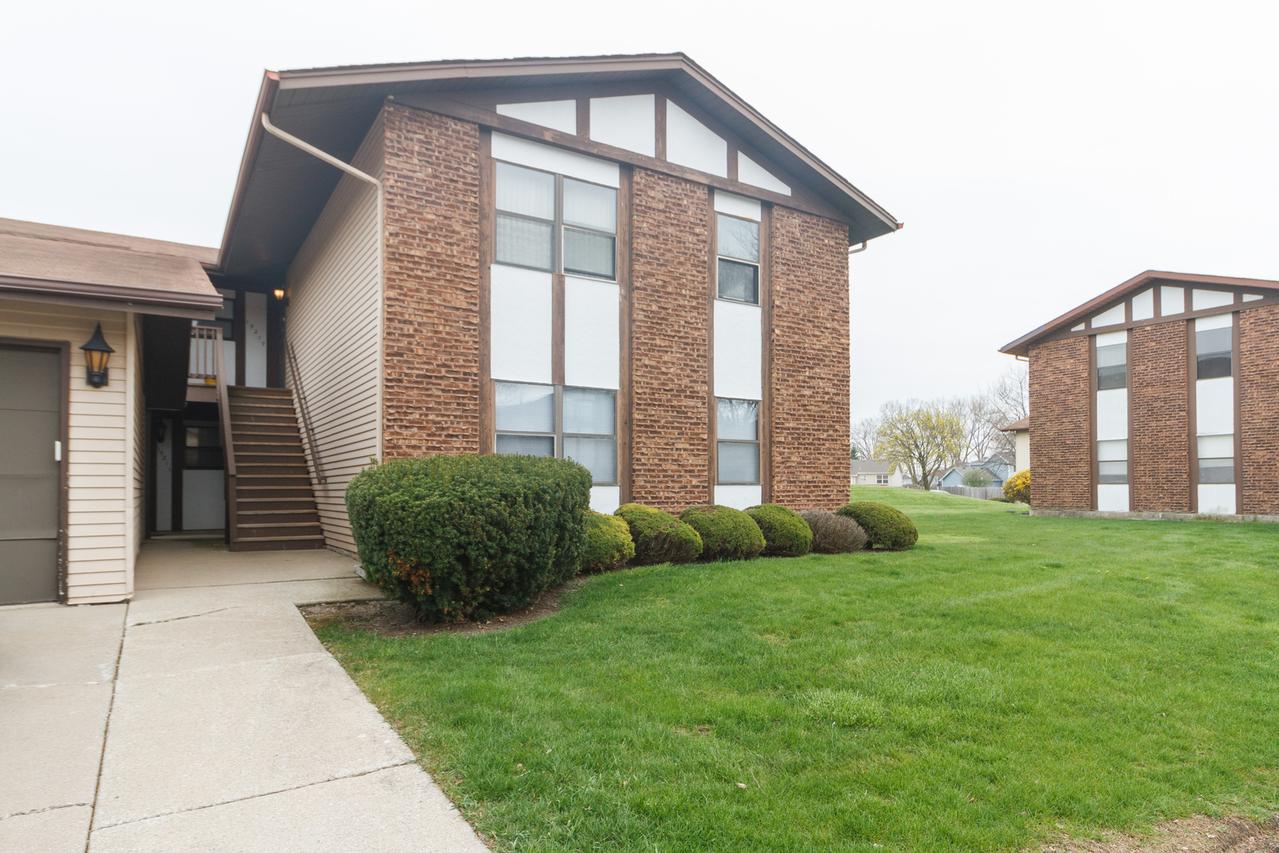 19213 Elm Dr. #146, Country Club Hills, IL 60478