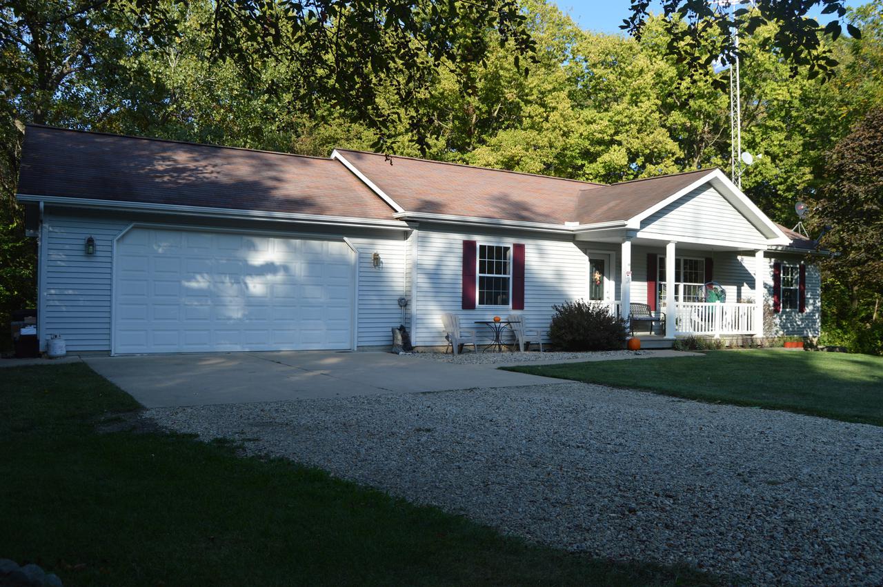 10 Poplar Ct., Putnam, IL 61560
