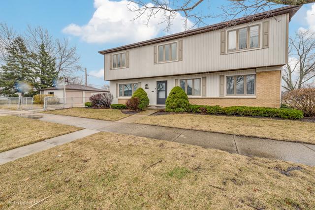 8357 N Oketo Ave., Niles, IL 60714
