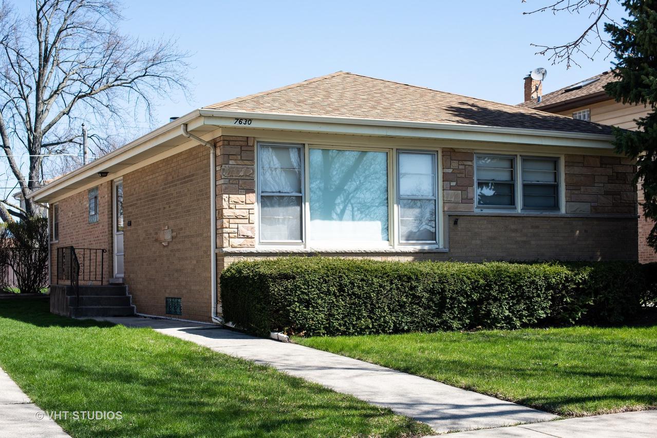 7630 Suffield St., Morton Grove, IL 60053