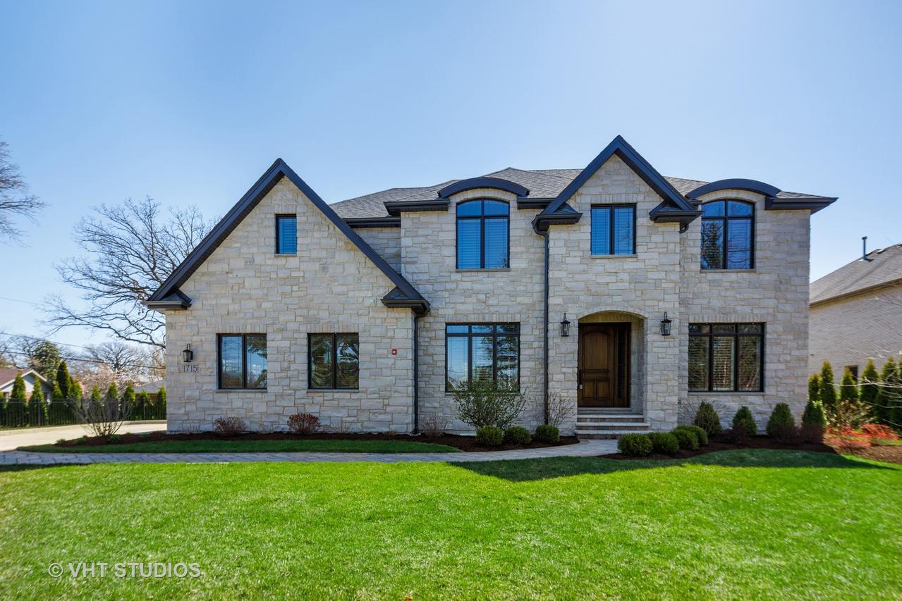 1715 York Rd., Oak Brook, IL 60523