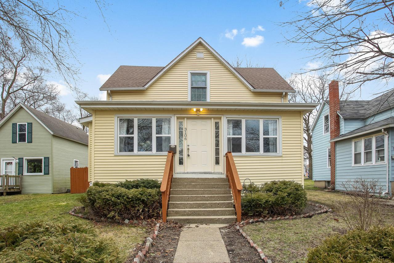 3106 Emmaus Ave., Zion, IL 60099