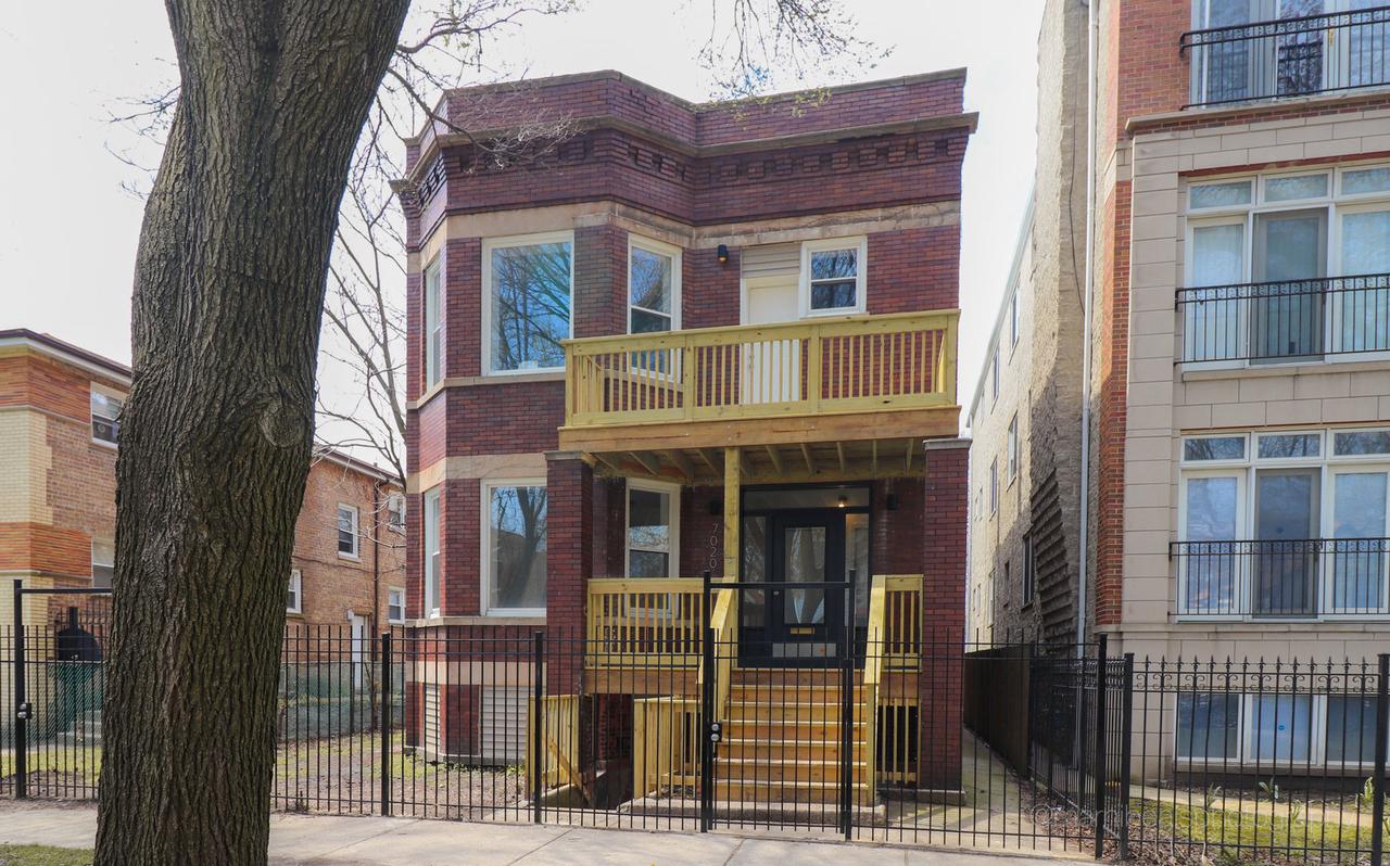 7020 S Cornell Ave., Chicago, IL 60649