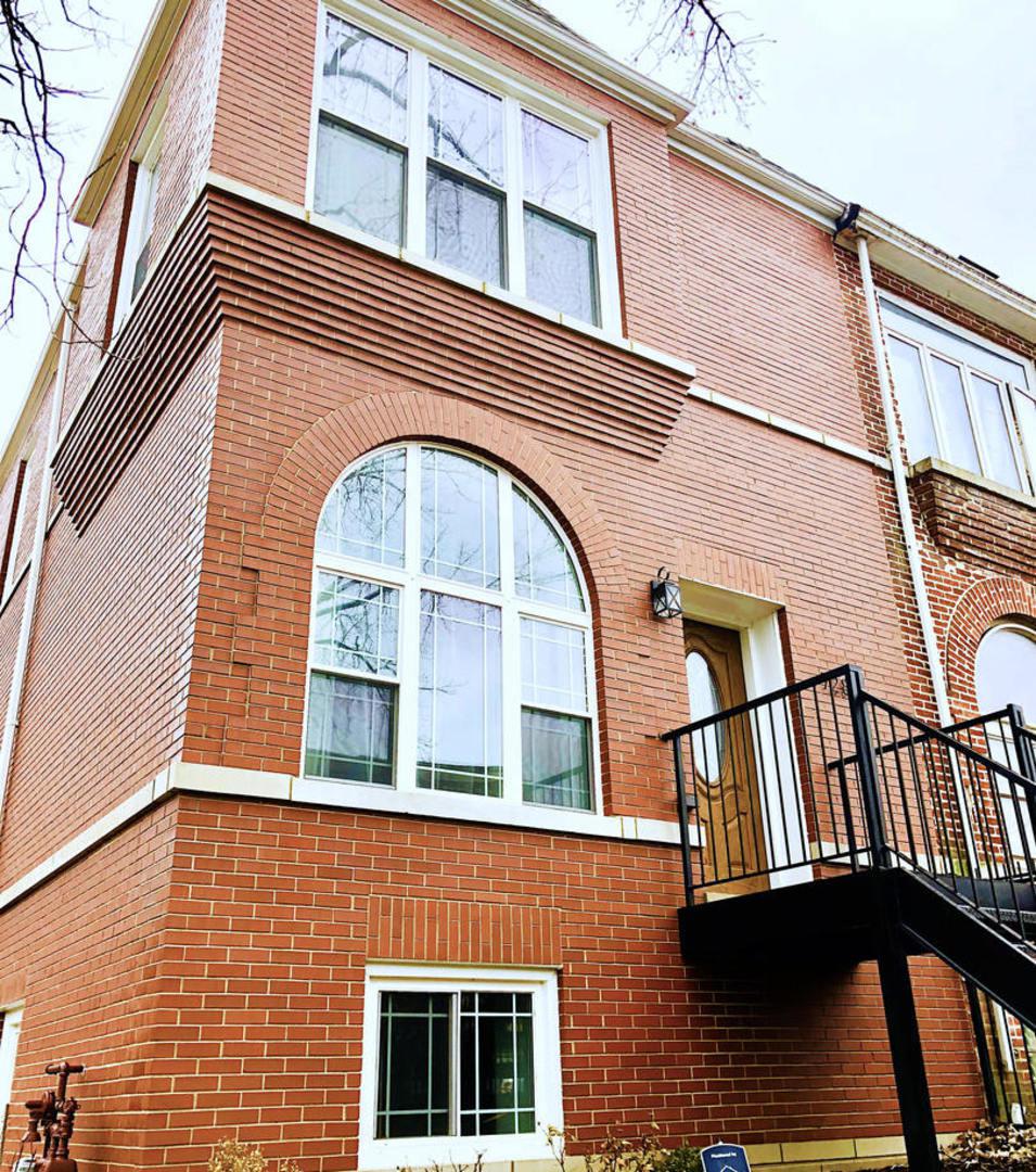 728 S Campbell Ave., Chicago, IL 60612