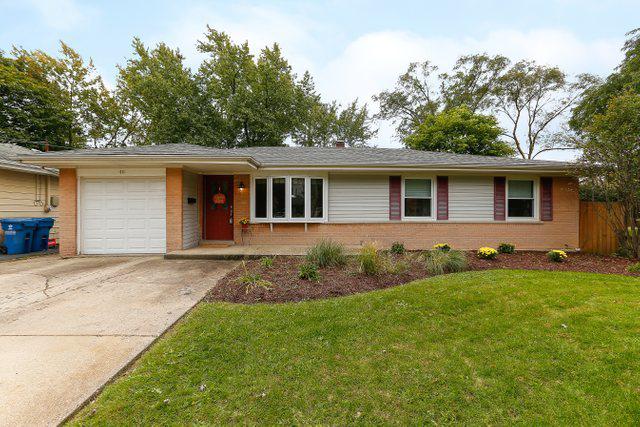 411 Burlington Ave., Clarendon Hills, IL 60514