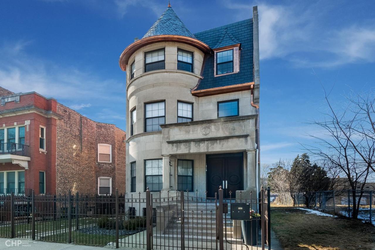 4810 S Michigan Ave., Chicago, IL 60615