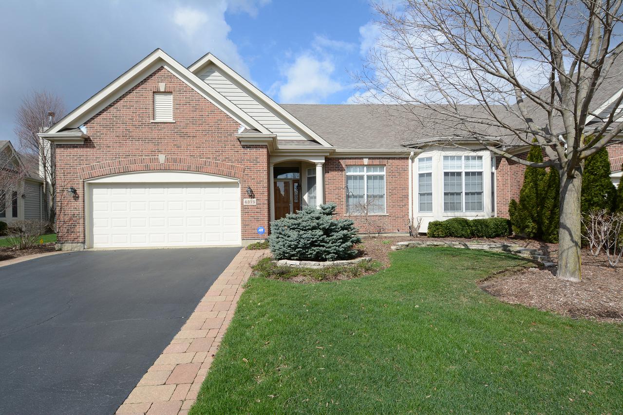 4375 Coyote Lakes Cir., Lake In The Hills, IL 60156