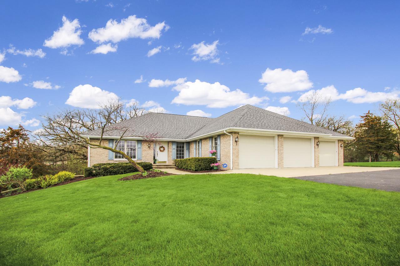 46 Cliffside Ct., Freeport, IL 61032