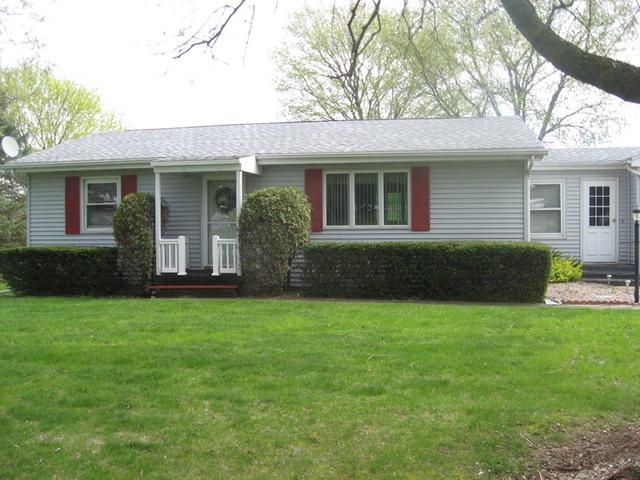 2577 S Bolton Rd., Freeport, IL 61032