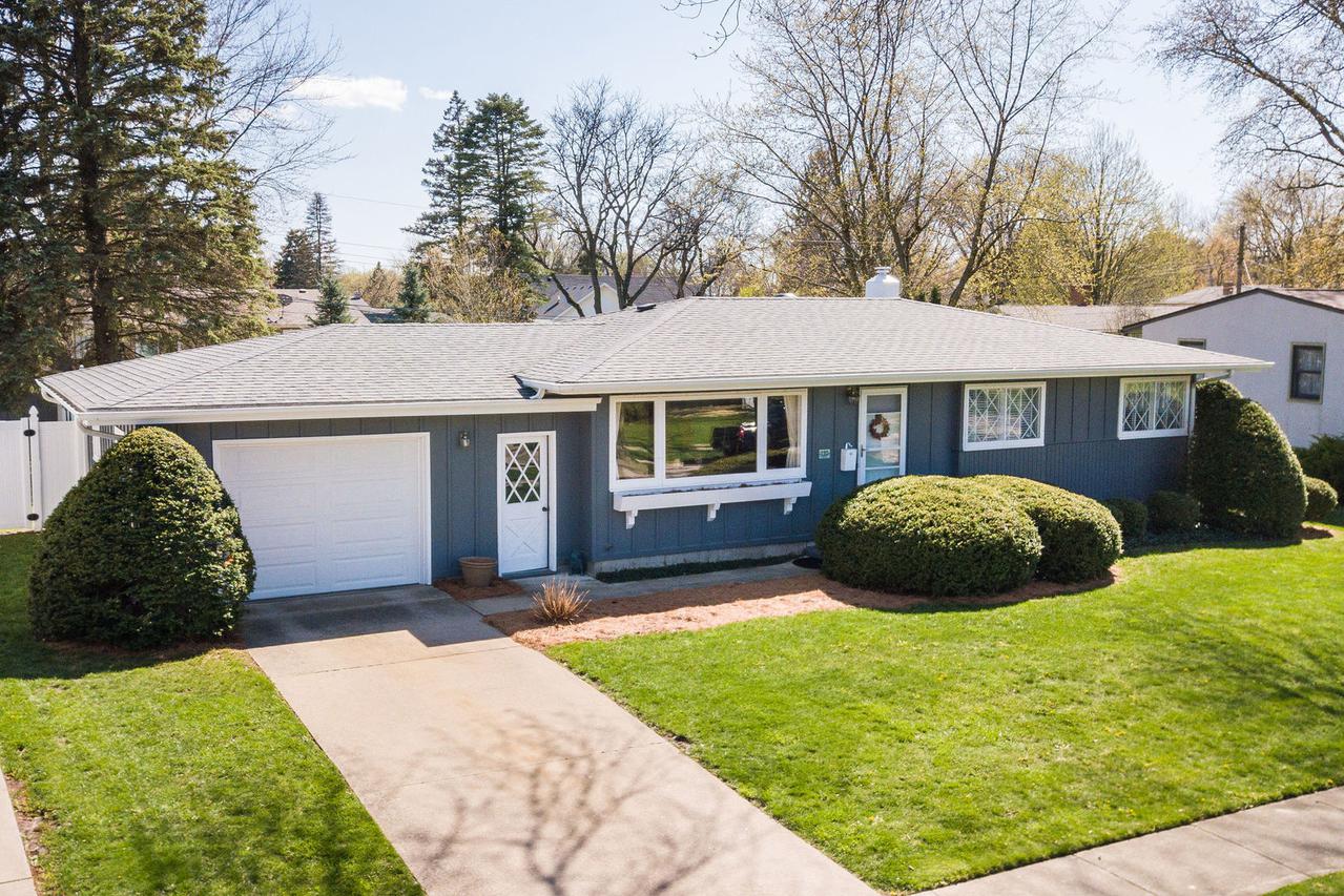 110 Wendell Pl., Dekalb, IL 60115