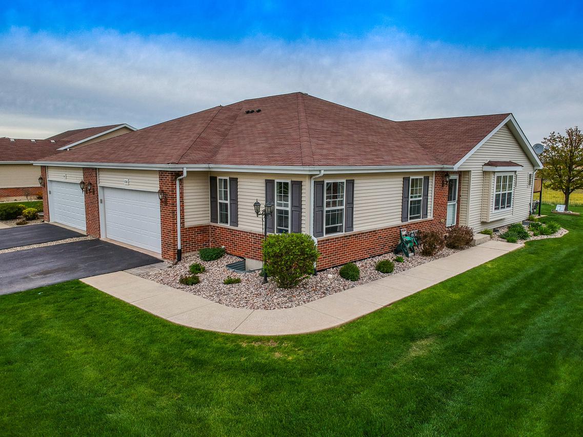 5730 Hearthside Dr., Bourbonnais, IL 60914
