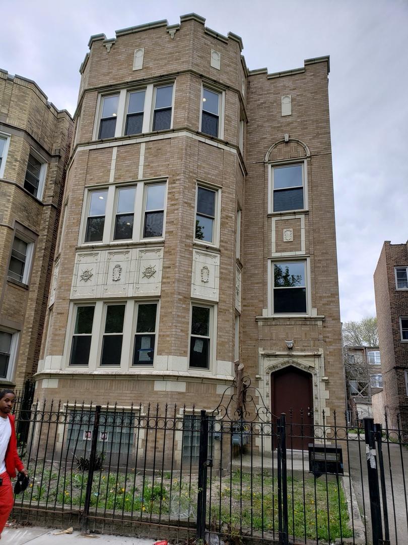 7730 S Kingston Ave., Chicago, IL 60649