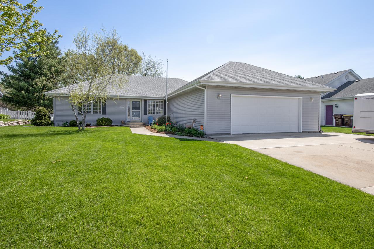 11077 Darby Ln., Machesney Park, IL 61115