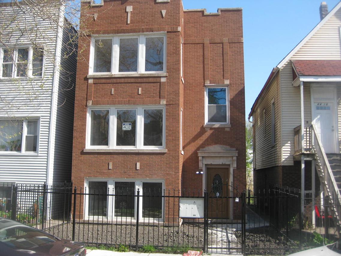 4420 W Cortez St., Chicago, IL 60651