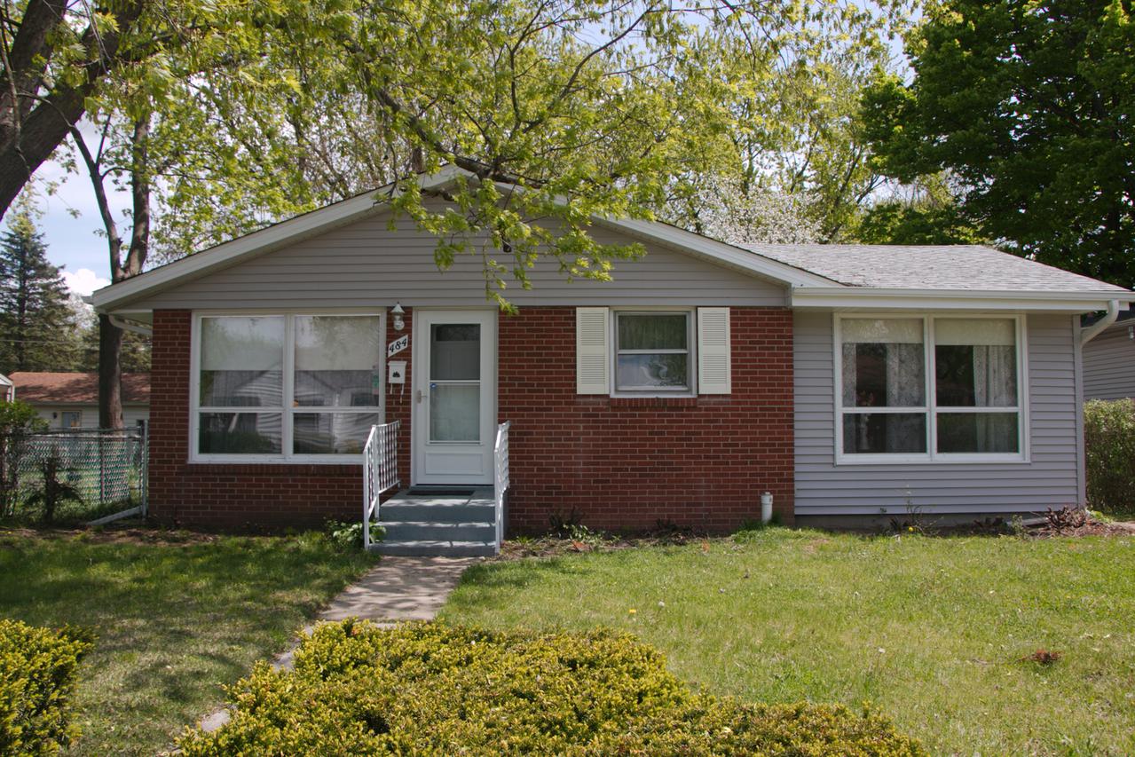 484 S Curtis Ave., Kankakee, IL 60901