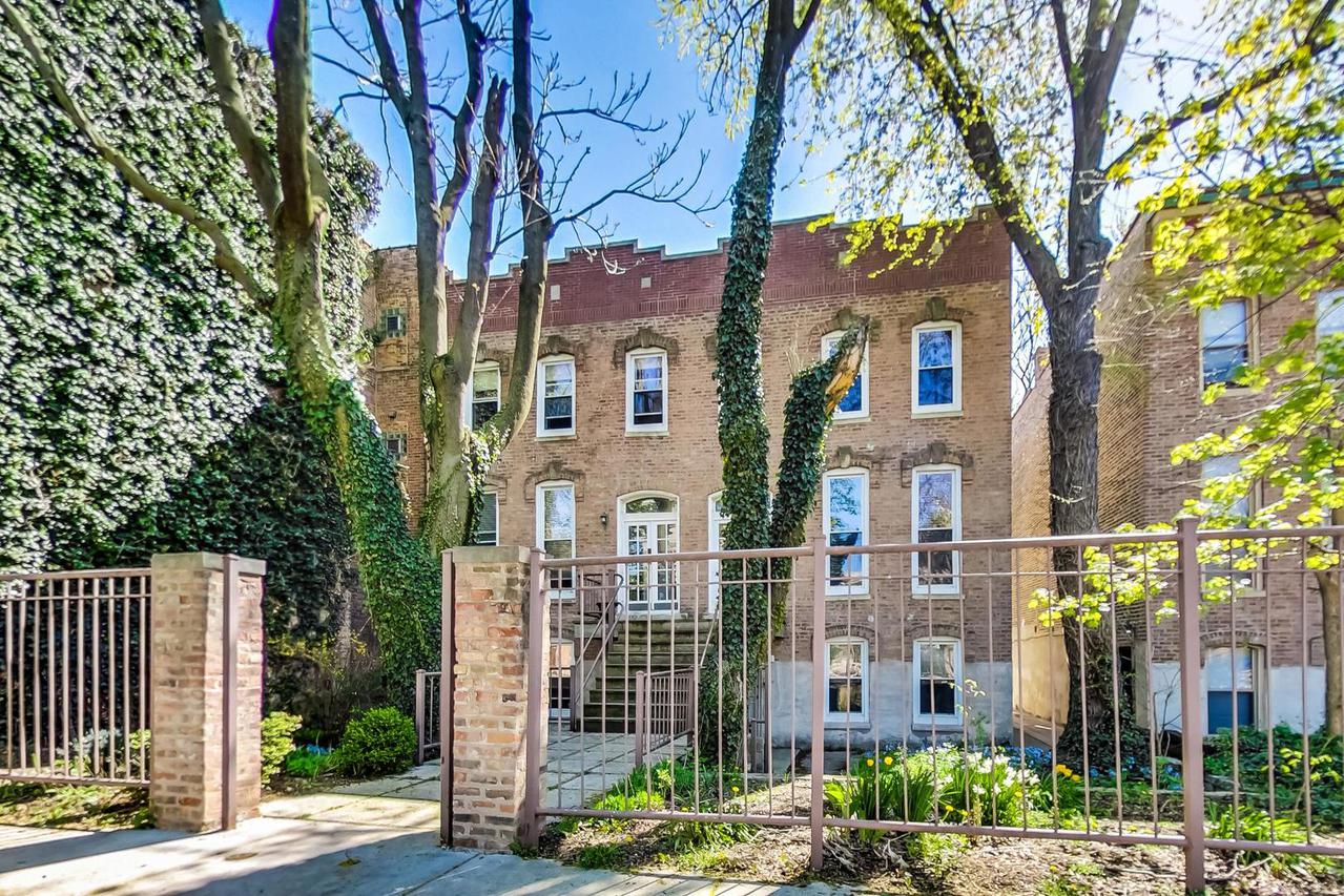 839 S Laflin St. #3, Chicago, IL 60607