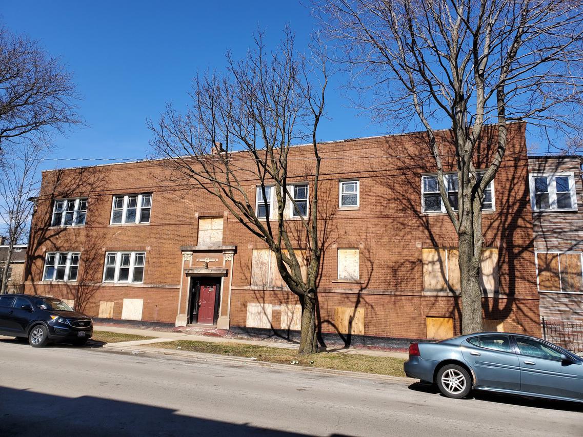704 E 78th St., Chicago, IL 60619