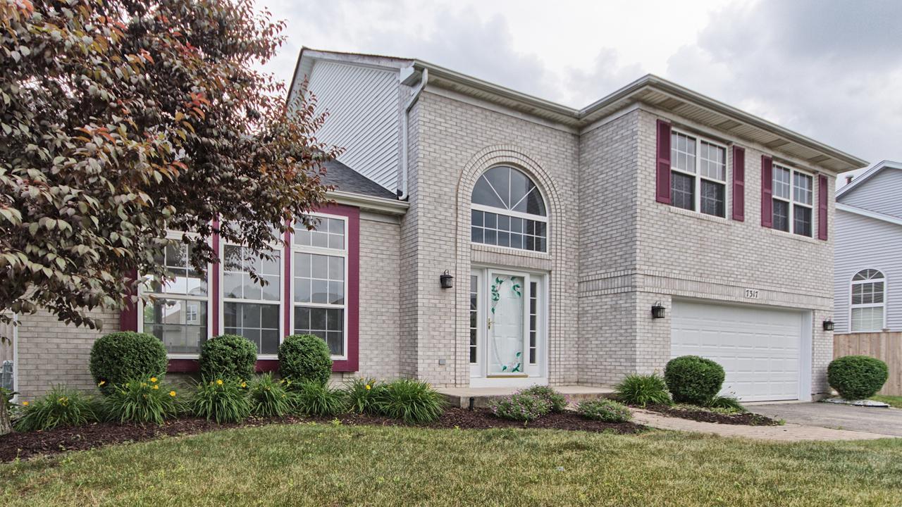 7317 Southworth Cir., Plainfield, IL 60586
