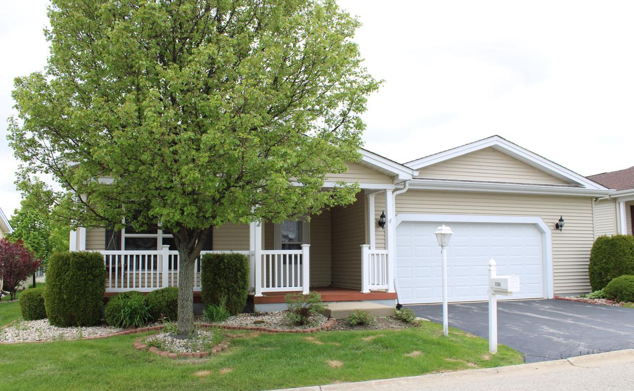 3206 Whirlaway Ct., Grayslake, IL 60030