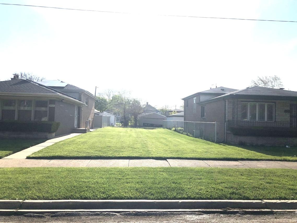 [Address Hidden by Seller], Chicago, IL 60628