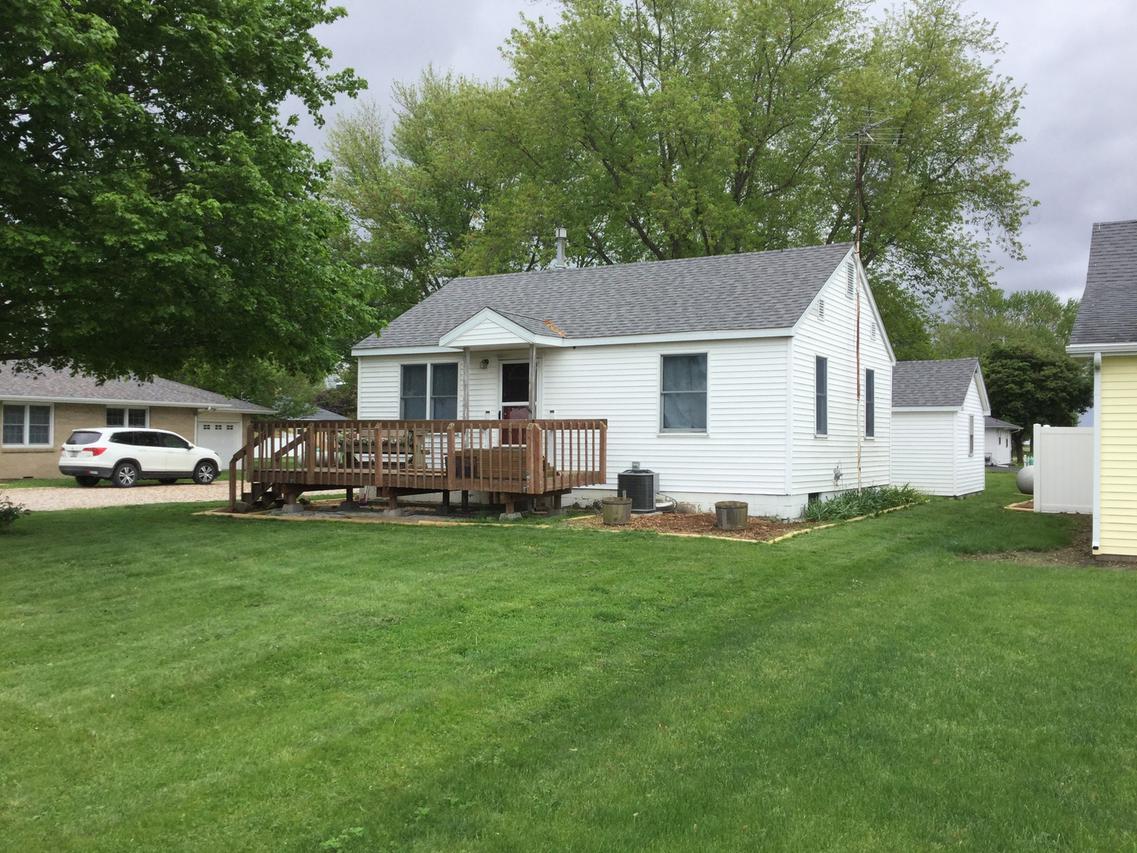 2486 County Road 2095 Rd., Thomasboro, IL 61878