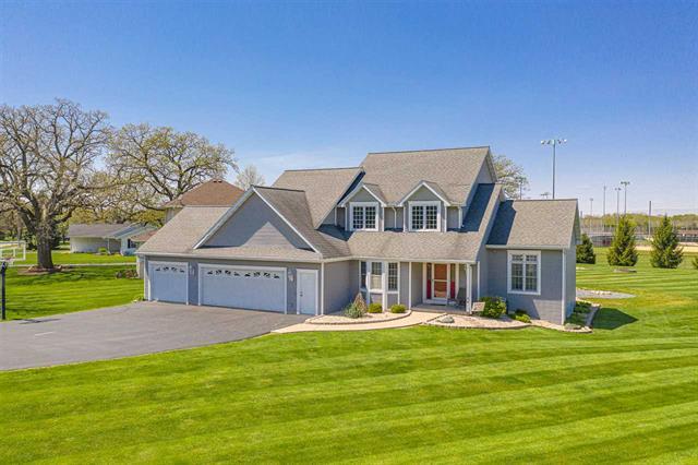 1103 W 2nd St., Byron, IL 61010