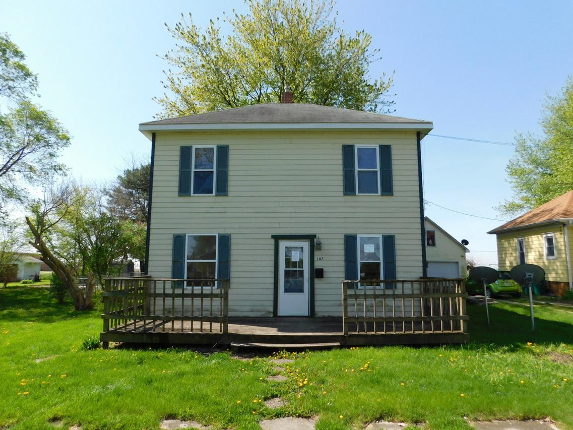 107 Emmett St., Kinsman, IL 60437