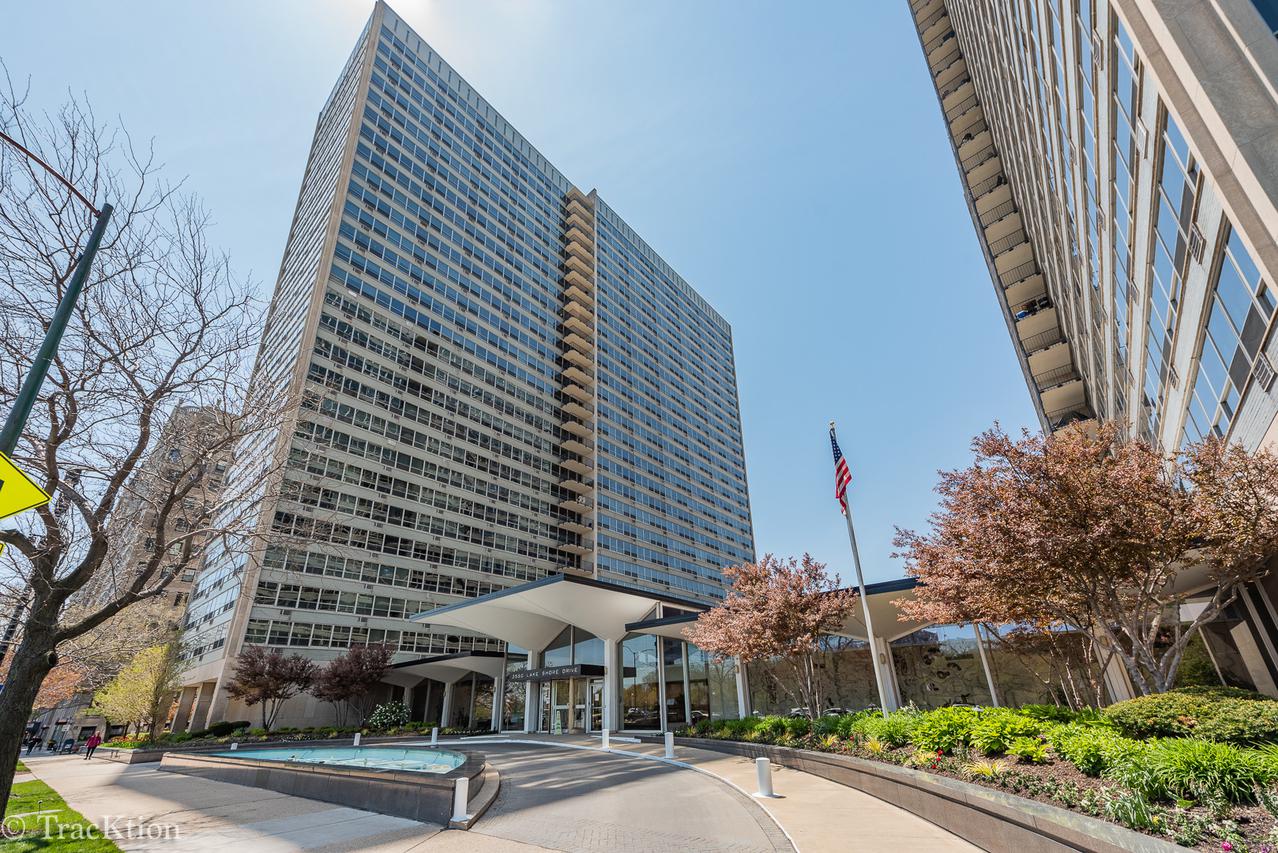 3550 N Lake Shore Dr. #2718, Chicago, IL 60657