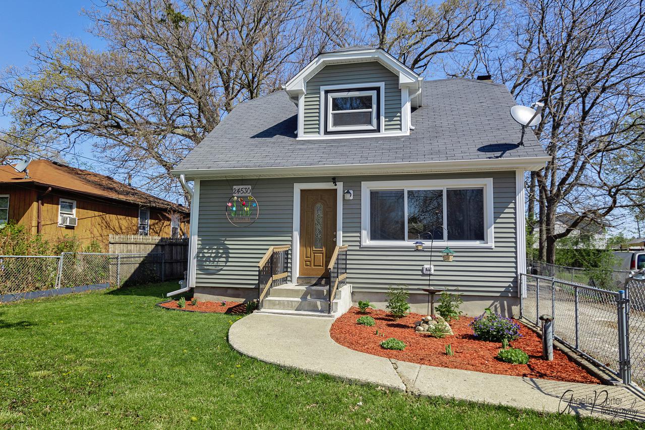 24530 W Stub Ave., Round Lake, IL 60073