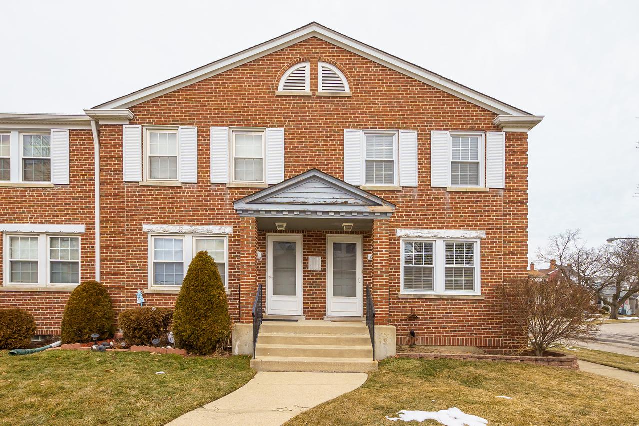 6246 W Peterson Ave. #1, Chicago, IL 60646