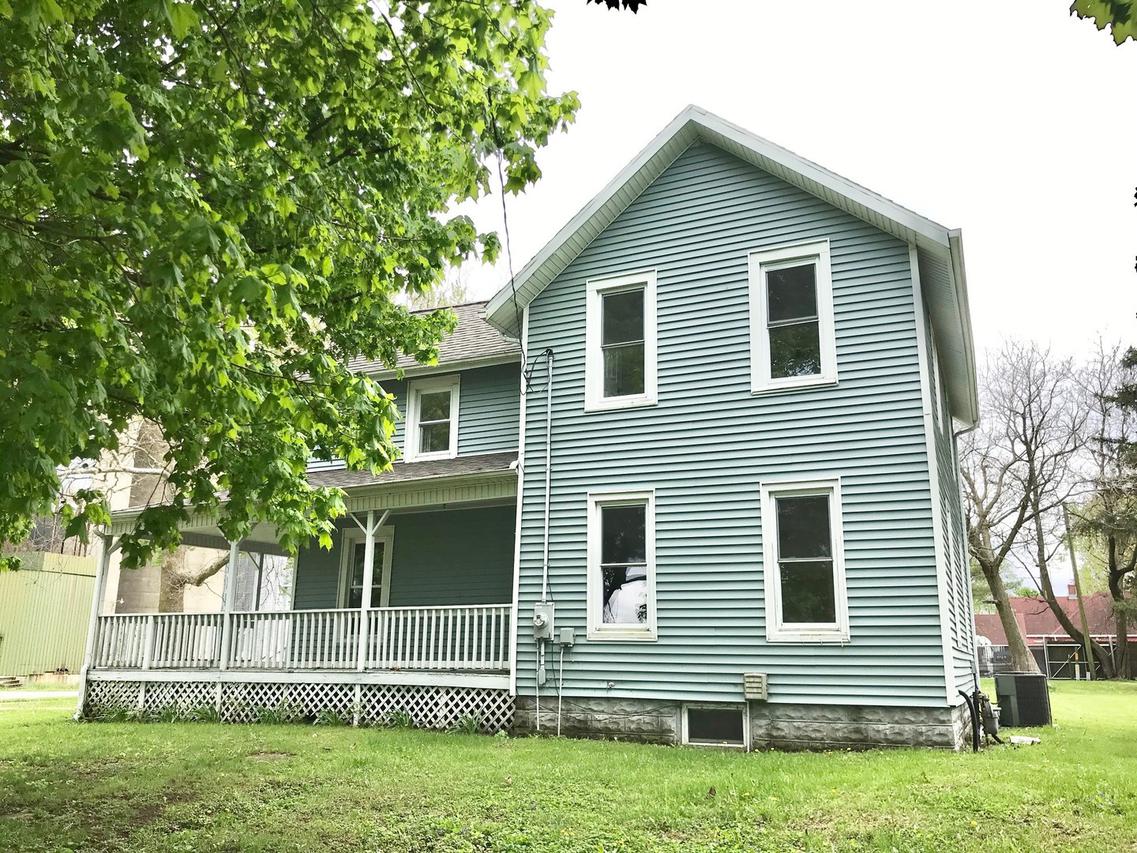 32 Plum St., Saunemin, IL 61769