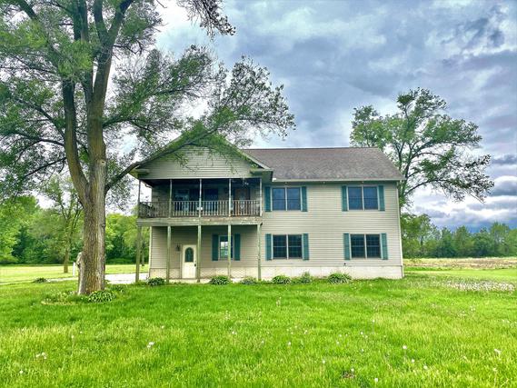 456 Jackson St., Hillsdale, IL 61257