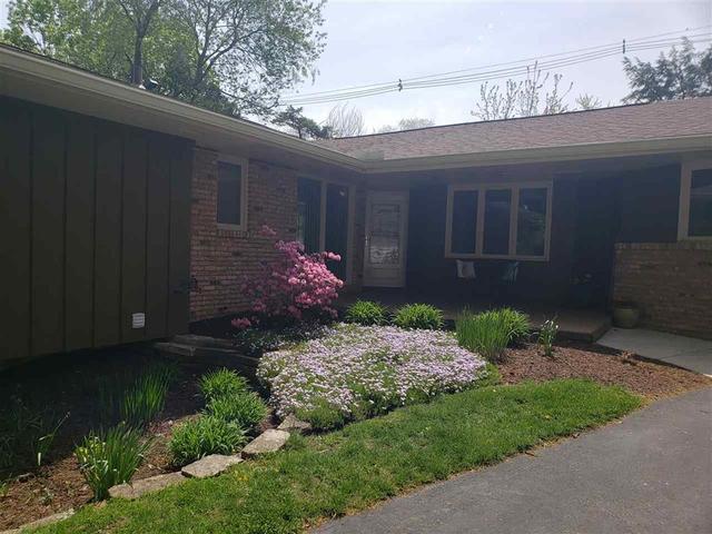 2113 Silverthorn Dr., Rockford, IL 61107