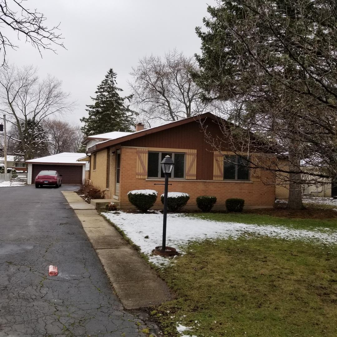 5N422 Lloyd Ave., Itasca, IL 60143
