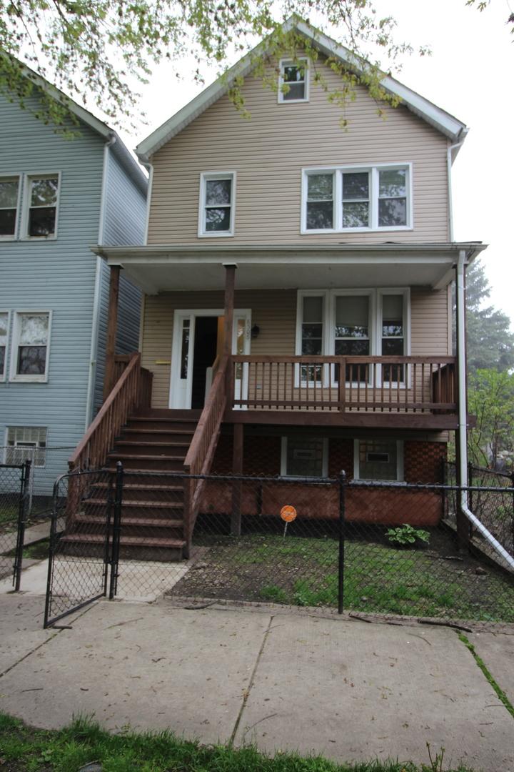 8506 S Mackinaw Ave., Chicago, IL 60617