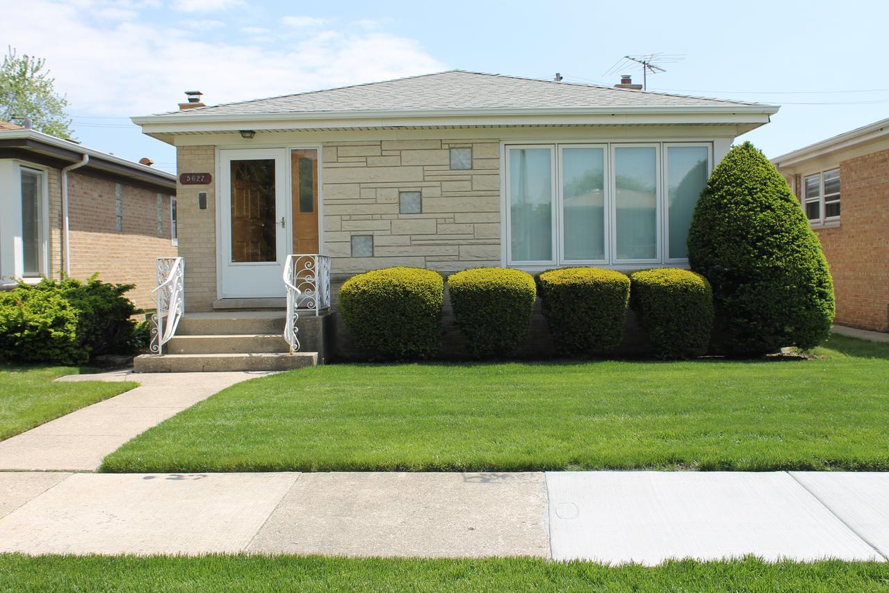 5627 N Oketo Ave., Chicago, IL 60631