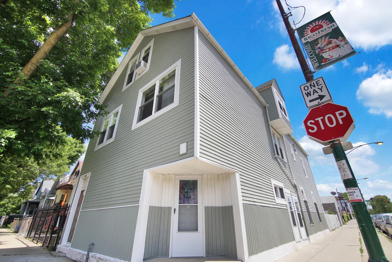 3579 W Mclean Ave., Chicago, IL 60647