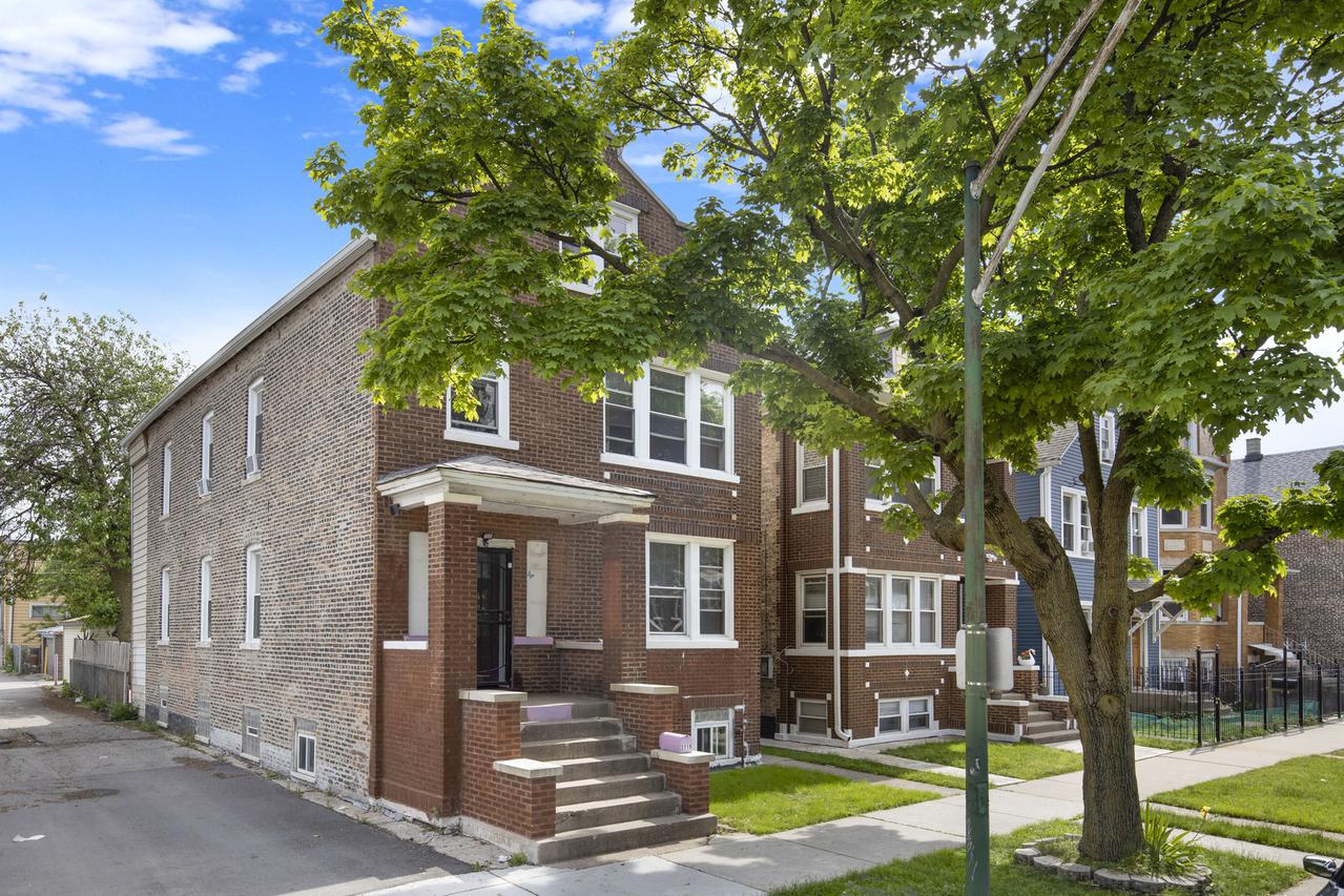 3115 W 41st Pl., Chicago, IL 60632