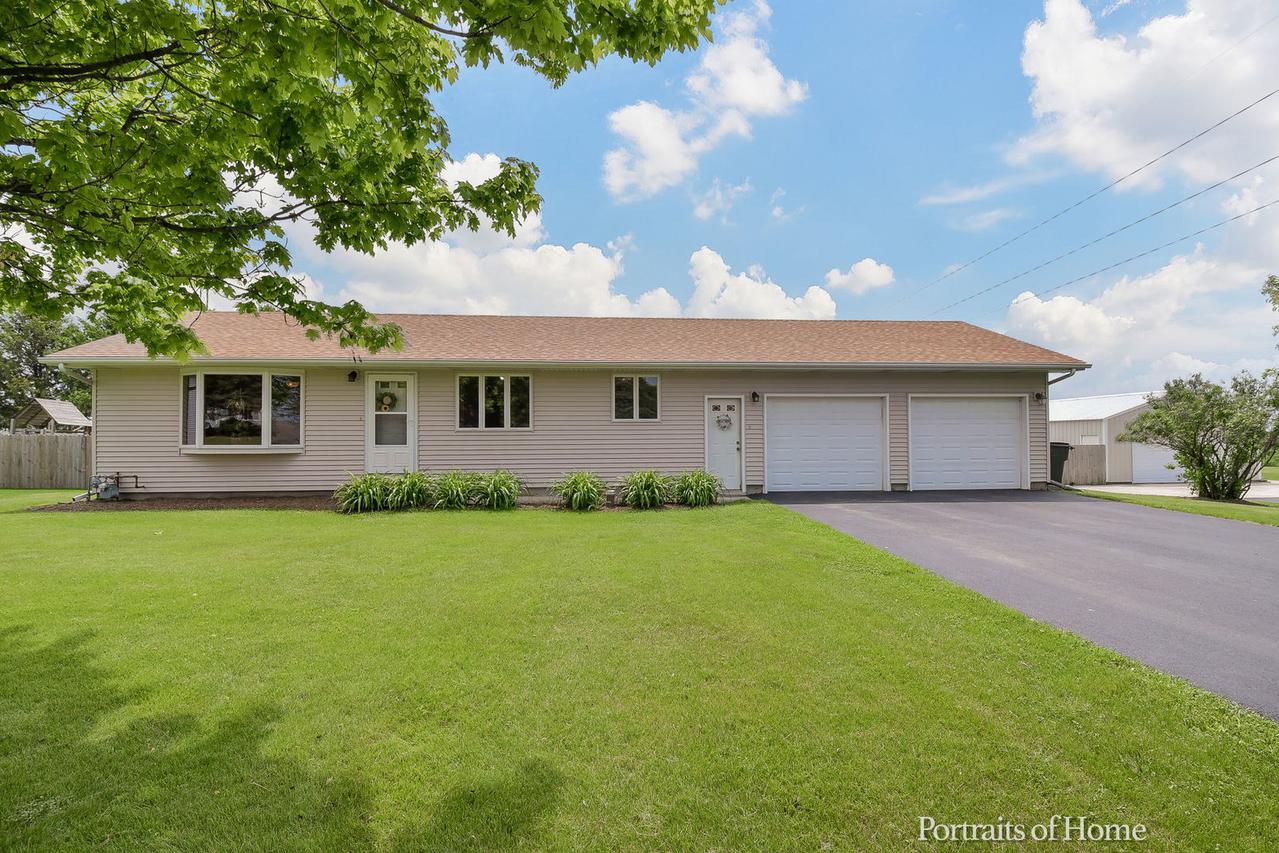 10522 Perry Rd., Dekalb, IL 60115