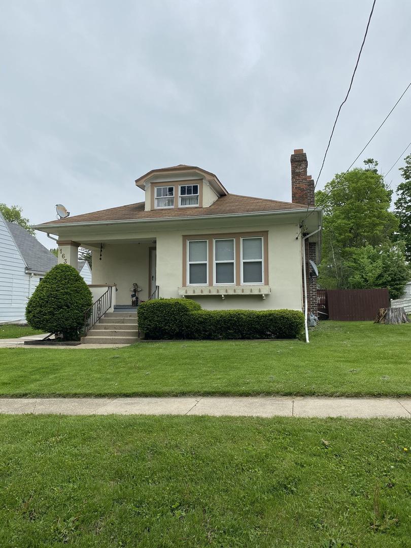 1633 S Chicago Ave., Freeport, IL 61032
