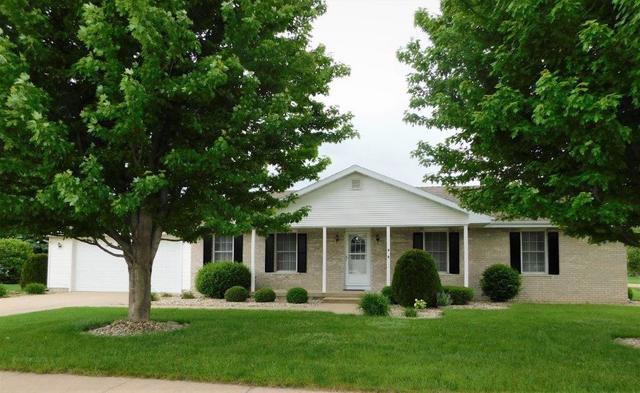 683 E Spruce St., Herscher, IL 60941