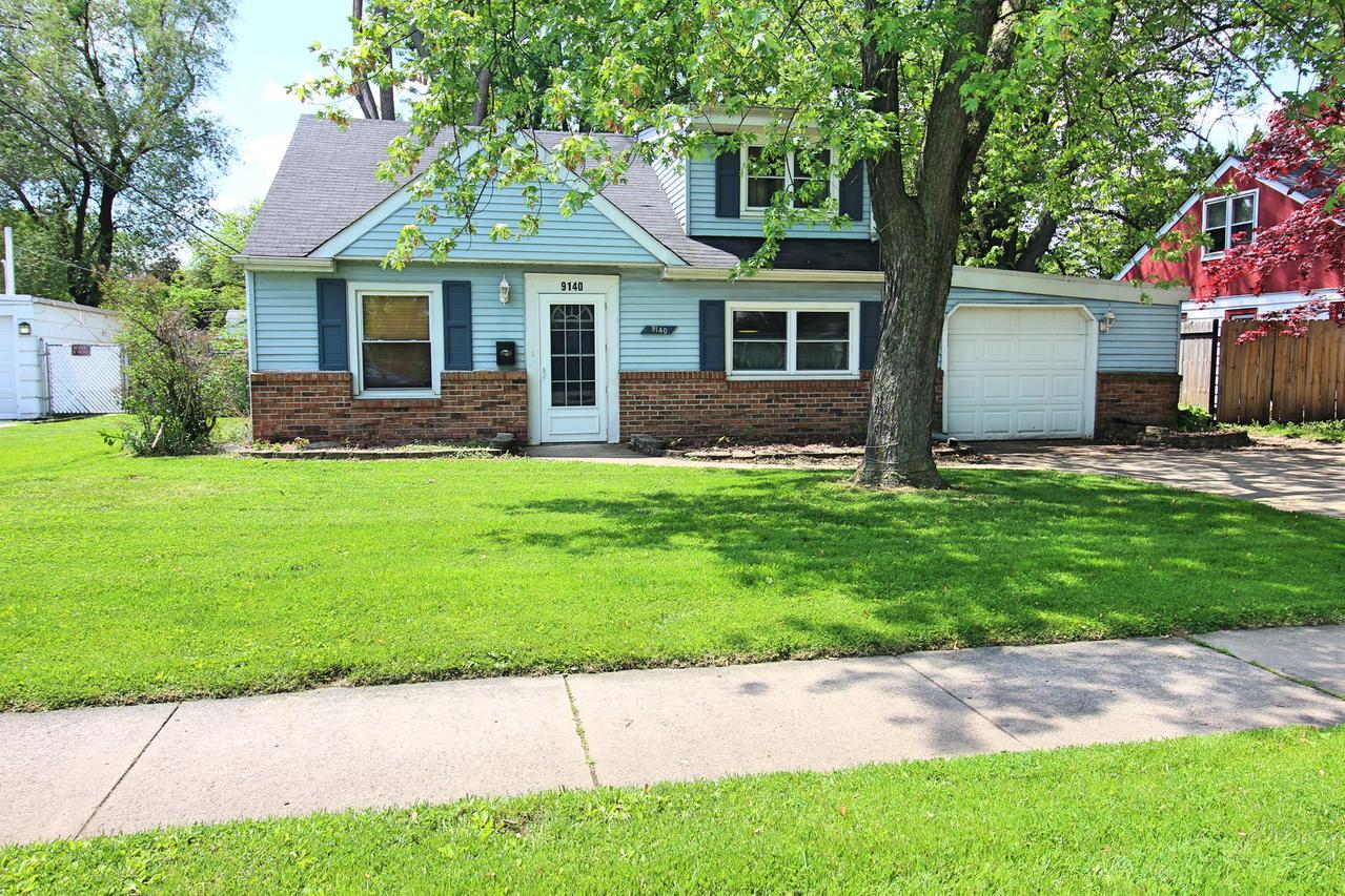 9140 Monitor Ave., Oak Lawn, IL 60453